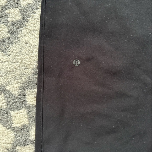 LULULEMON - size 4 wide leg pant no tag - Picture 4 of 4